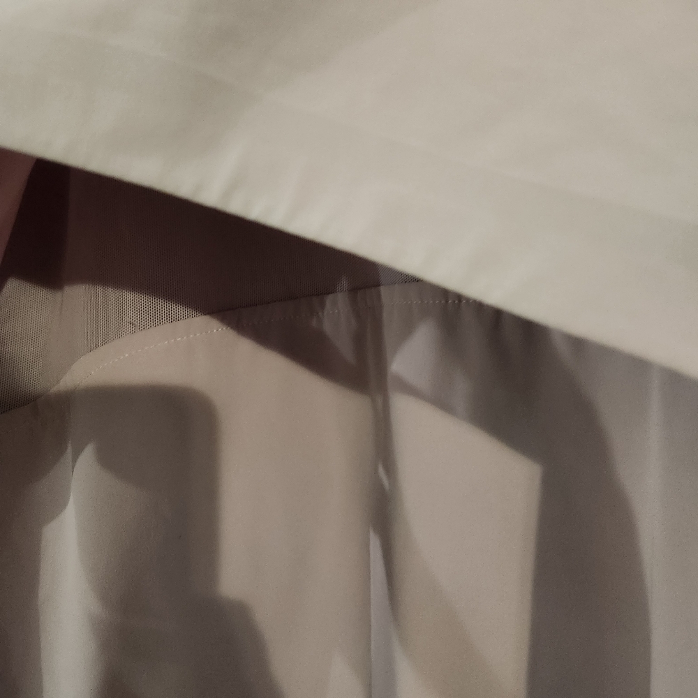 Lululemon Pack It Up Jacket in the color Smoky Blush. Size 10 - Picture 8 of 16